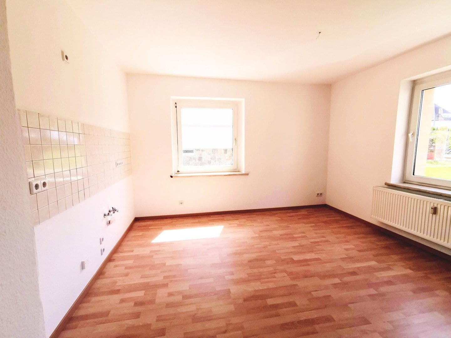 Prenájom bytu 2-izbový 43 m², Abteisiedlung 17, Oberlungwitz, Sasko Prenájom bytu 2-izbový 43 m², Abteisiedlung 17, Oberlungwitz, Sasko