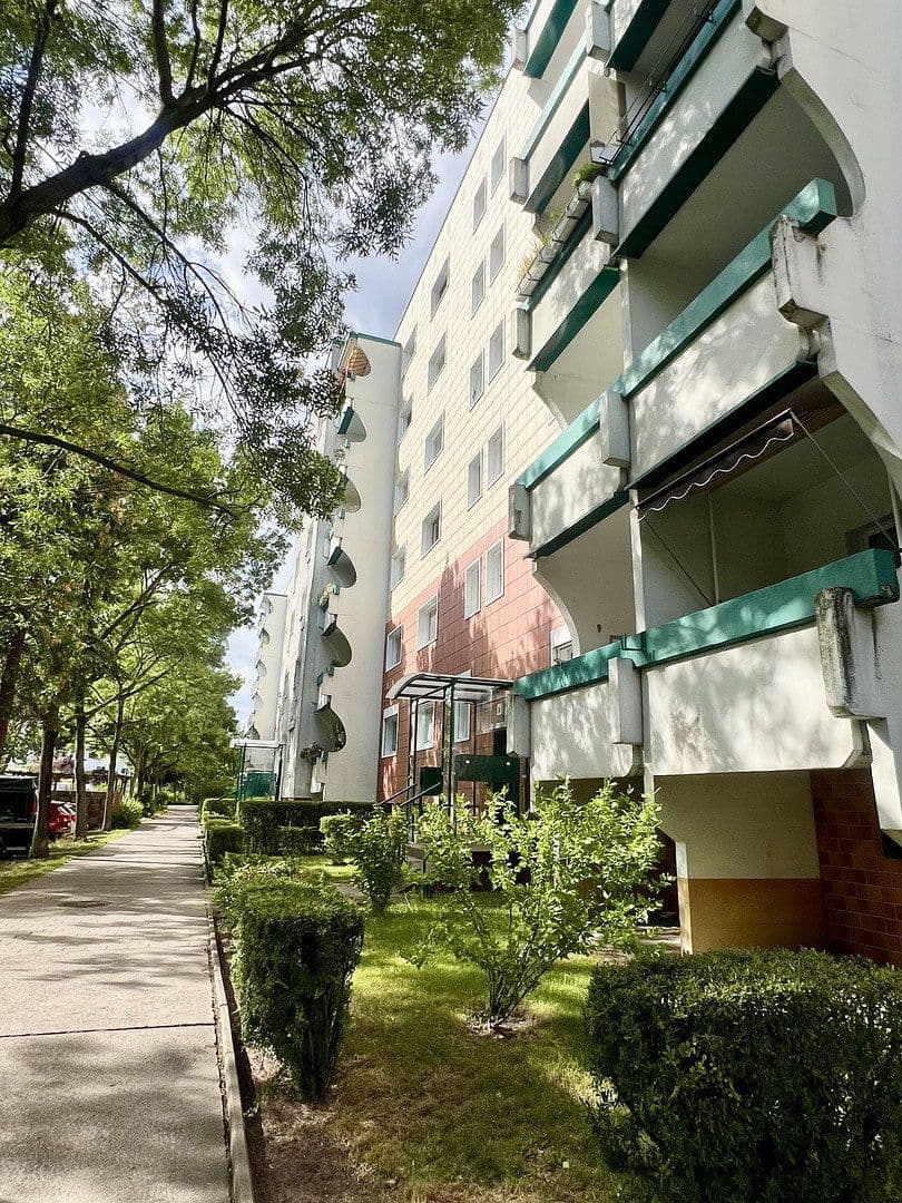 Predaj bytu 3-izbový 62 m², Berlin, Berlín Predaj bytu 3-izbový 62 m², Berlin, Berlín