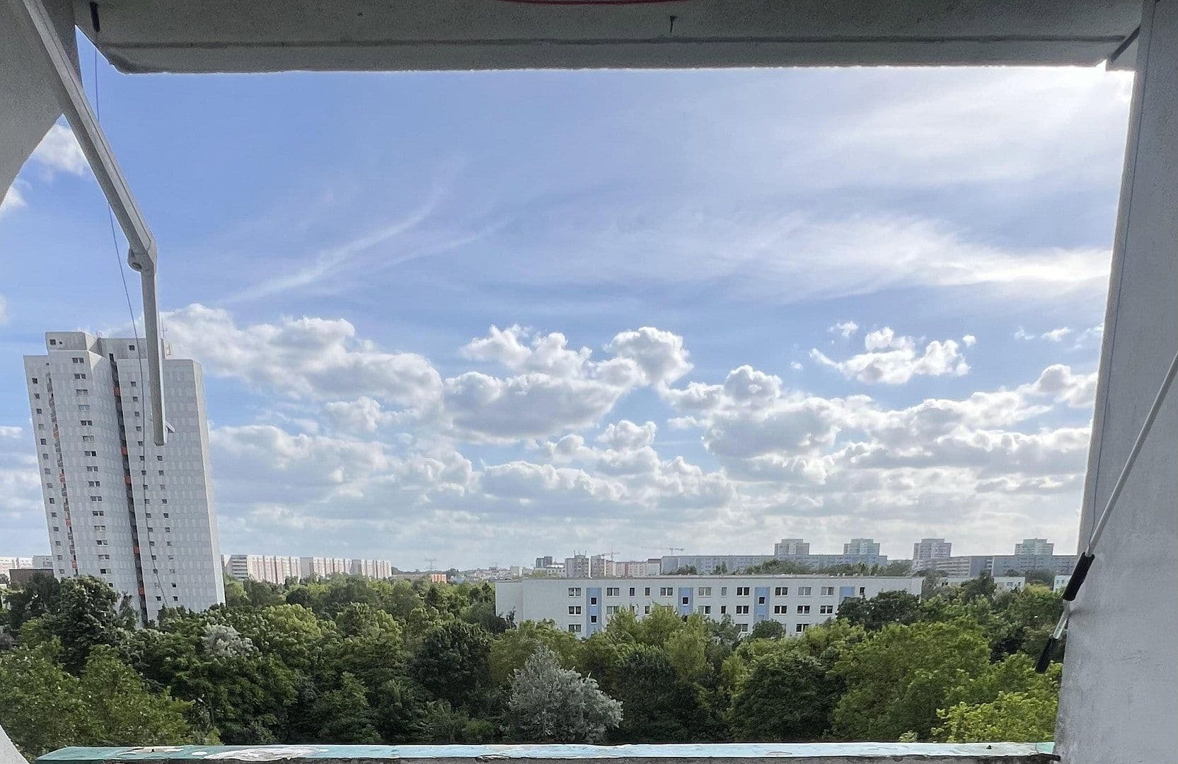 Predaj bytu 3-izbový 62 m², Berlin, Berlín Predaj bytu 3-izbový 62 m², Berlin, Berlín