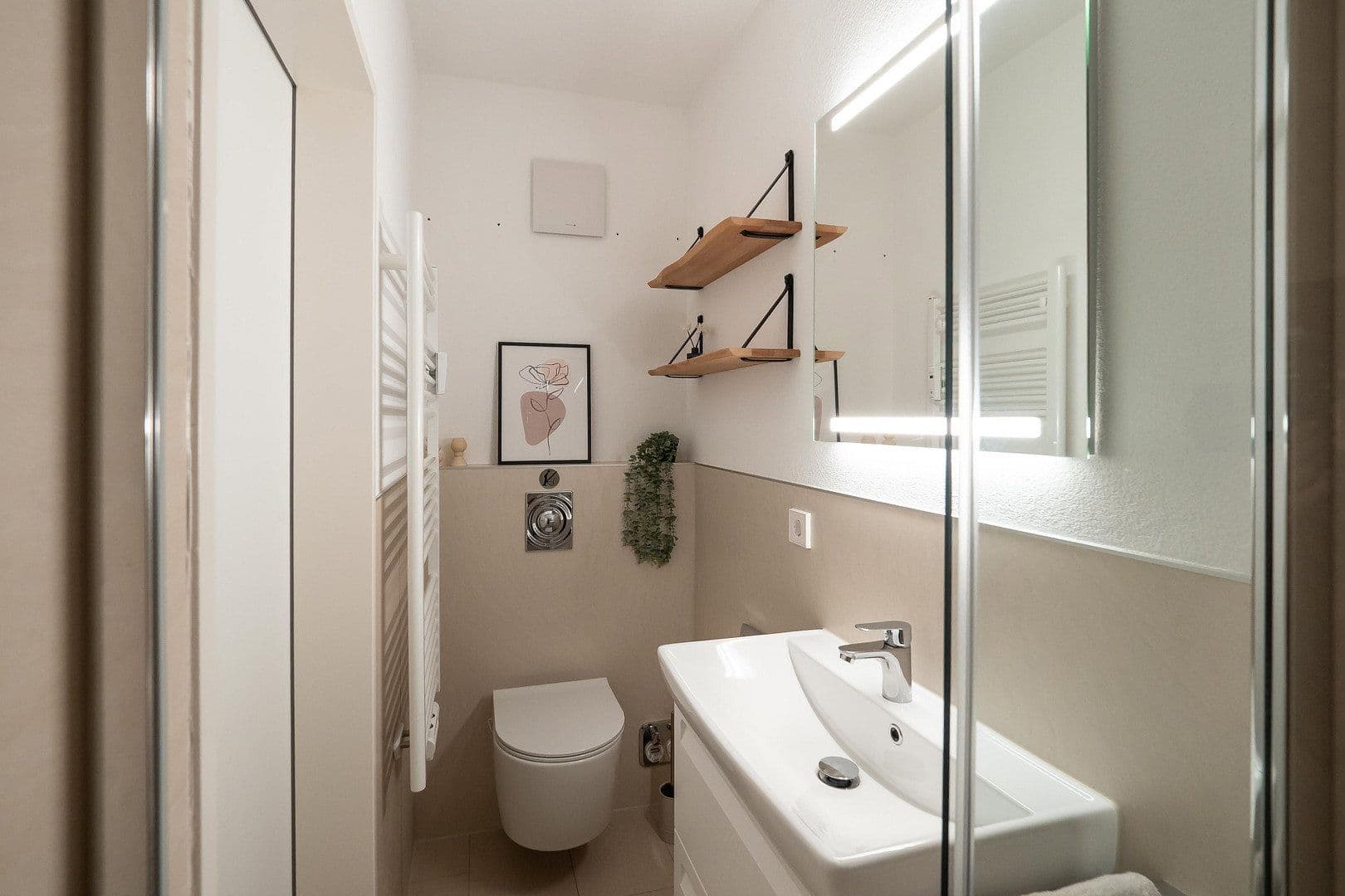 Prenájom bytu 1-izbový 43 m², Meersburg, Bádensko-Wurttembersko Prenájom bytu 1-izbový 43 m², Meersburg, Bádensko-Wurttembersko
