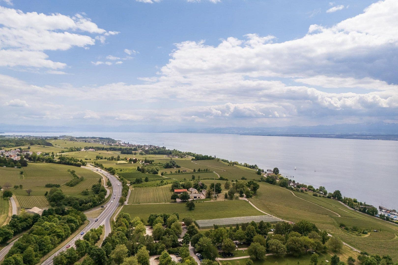 Prenájom bytu 1-izbový 43 m², Meersburg, Bádensko-Wurttembersko Prenájom bytu 1-izbový 43 m², Meersburg, Bádensko-Wurttembersko