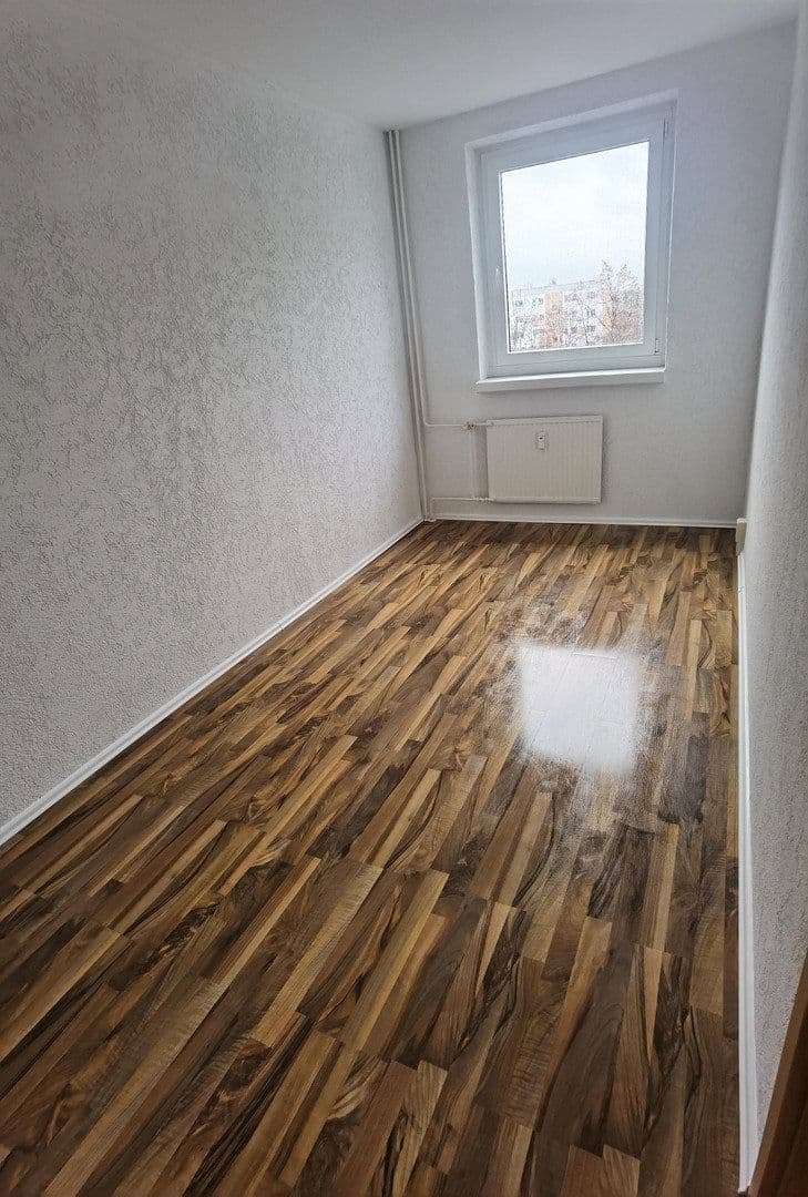 Prenájom bytu 4-izbový 77 m², Puschkinstr. 2, Halberstadt, Sasko-Anhaltsko Prenájom bytu 4-izbový 77 m², Puschkinstr. 2, Halberstadt, Sasko-Anhaltsko