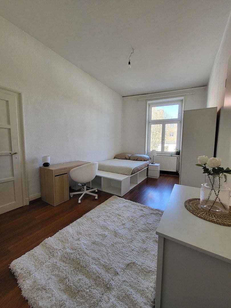 Predaj bytu 2-izbový 70 m², Frankfurt am Main, Hesensko Predaj bytu 2-izbový 70 m², Frankfurt am Main, Hesensko