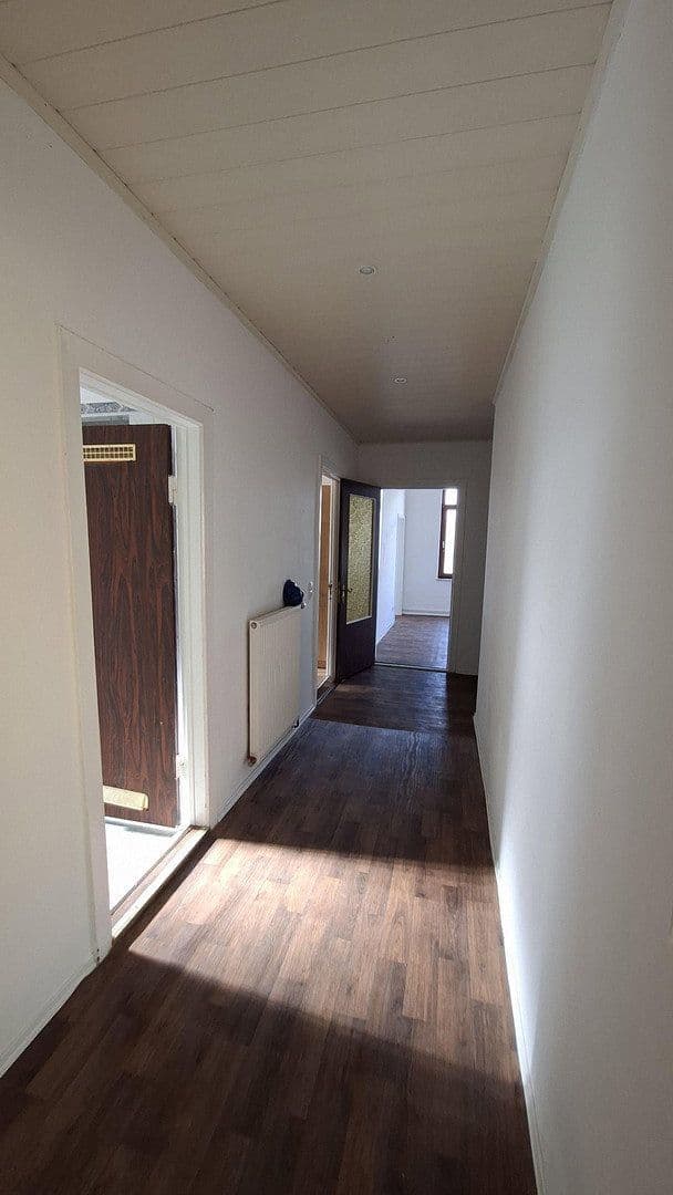 Prenájom bytu 3-izbový 82 m², Bremerhaven, Brémy Prenájom bytu 3-izbový 82 m², Bremerhaven, Brémy