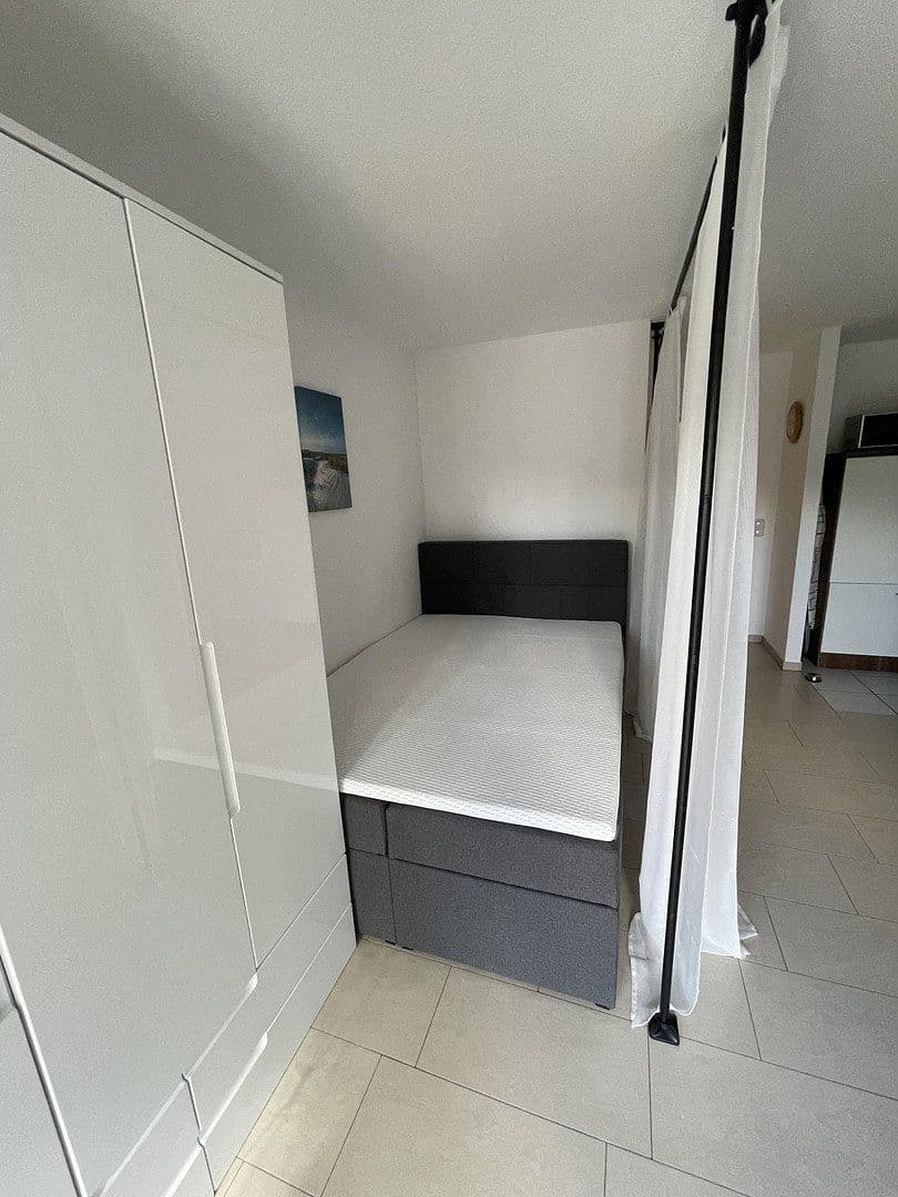 Prenájom bytu 1-izbový 33 m², Hattinger Str. 572, Bochum, Severné Porýnie - Westfálsko Prenájom bytu 1-izbový 33 m², Hattinger Str. 572, Bochum, Severné Porýnie - Westfálsko