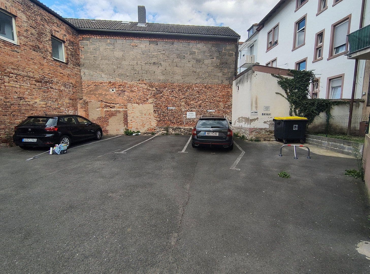 Prenájom bytu 3-izbový 83 m², Aschaffenburg, Bavorsko Prenájom bytu 3-izbový 83 m², Aschaffenburg, Bavorsko