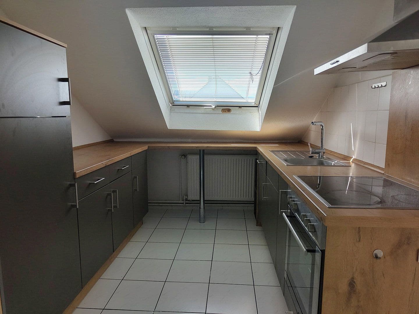 Prenájom bytu 3-izbový 83 m², Aschaffenburg, Bavorsko Prenájom bytu 3-izbový 83 m², Aschaffenburg, Bavorsko