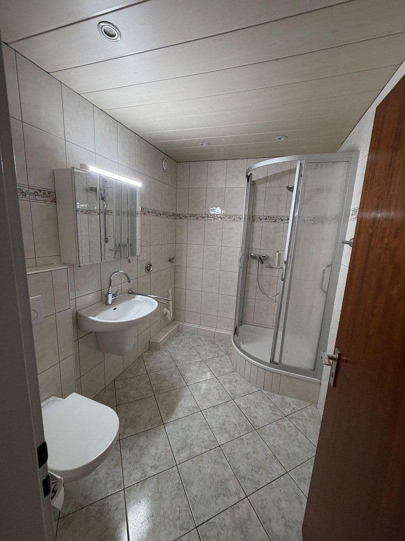 Prenájom bytu 2-izbový 60 m², Erkrath, Severné Porýnie - Westfálsko Prenájom bytu 2-izbový 60 m², Erkrath, Severné Porýnie - Westfálsko