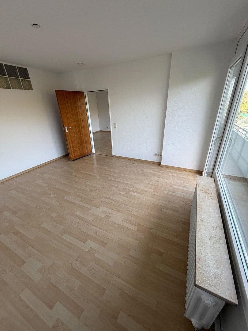 Prenájom bytu 2-izbový 60 m², Erkrath, Severné Porýnie - Westfálsko Prenájom bytu 2-izbový 60 m², Erkrath, Severné Porýnie - Westfálsko