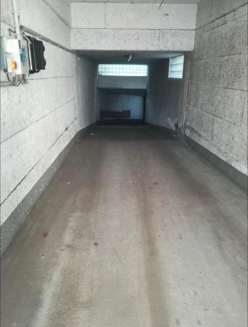 Prenájom garáže, Spittelauer Lände 9, Wien, Viedeň Prenájom garáže, Spittelauer Lände 9, Wien, Viedeň
