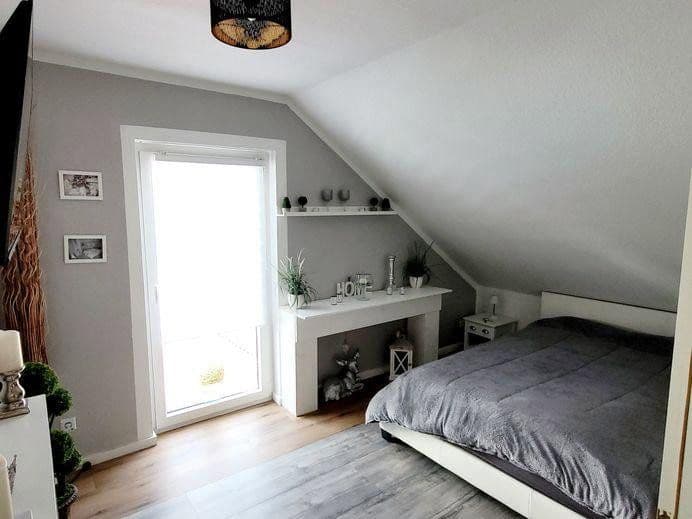 Predaj domu 125 m², pozemok 381 m², Halbe, Brandenbursko Predaj domu 125 m², pozemok 381 m², Halbe, Brandenbursko