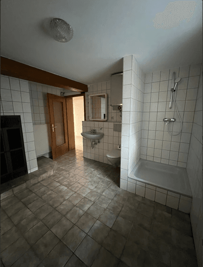 Prenájom domu 140 m², pozemok 450 m², Haigerloch, Bádensko-Wurttembersko Prenájom domu 140 m², pozemok 450 m², Haigerloch, Bádensko-Wurttembersko