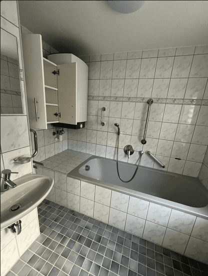 Prenájom domu 140 m², pozemok 450 m², Haigerloch, Bádensko-Wurttembersko Prenájom domu 140 m², pozemok 450 m², Haigerloch, Bádensko-Wurttembersko