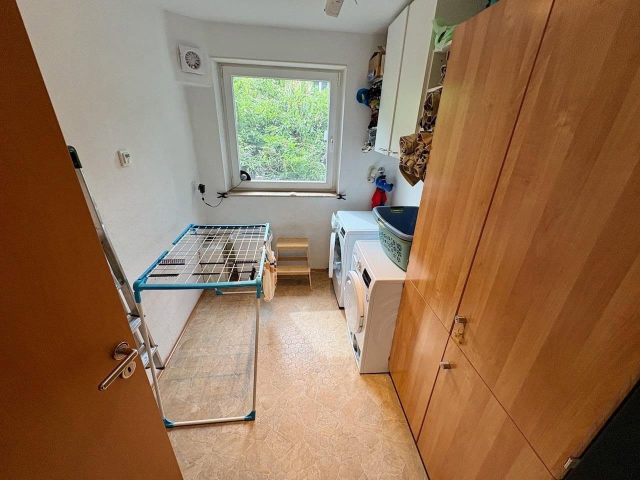 Predaj bytu 6-izbový 140 m², Leverkusen, Severné Porýnie - Westfálsko Predaj bytu 6-izbový 140 m², Leverkusen, Severné Porýnie - Westfálsko