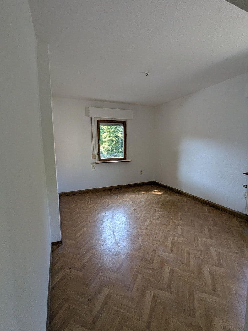 Prenájom domu 80 m², pozemok 300 m², Mühlhausen/Thüringen, Durínsko Prenájom domu 80 m², pozemok 300 m², Mühlhausen/Thüringen, Durínsko