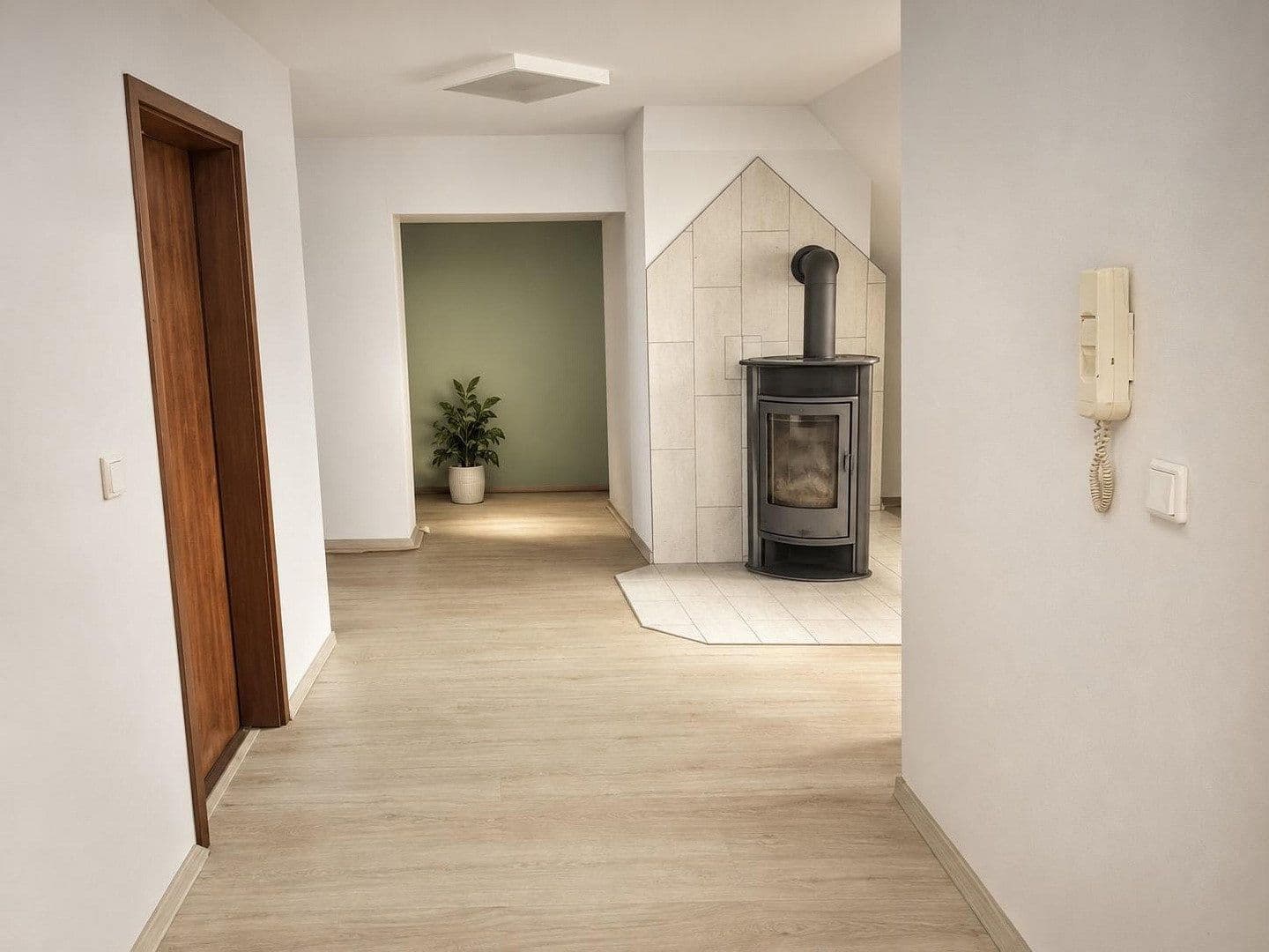 Predaj domu 333 m², pozemok 1.100 m², Burghaun, Hesensko Predaj domu 333 m², pozemok 1.100 m², Burghaun, Hesensko