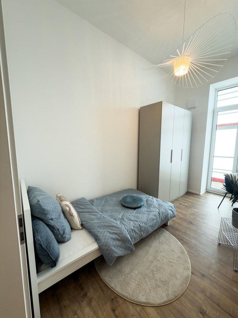 Prenájom bytu 4-izbový 71 m², Fürther Str. 42A, Nürnberg Gostenhof, Bavorsko Prenájom bytu 4-izbový 71 m², Fürther Str. 42A, Nürnberg Gostenhof, Bavorsko