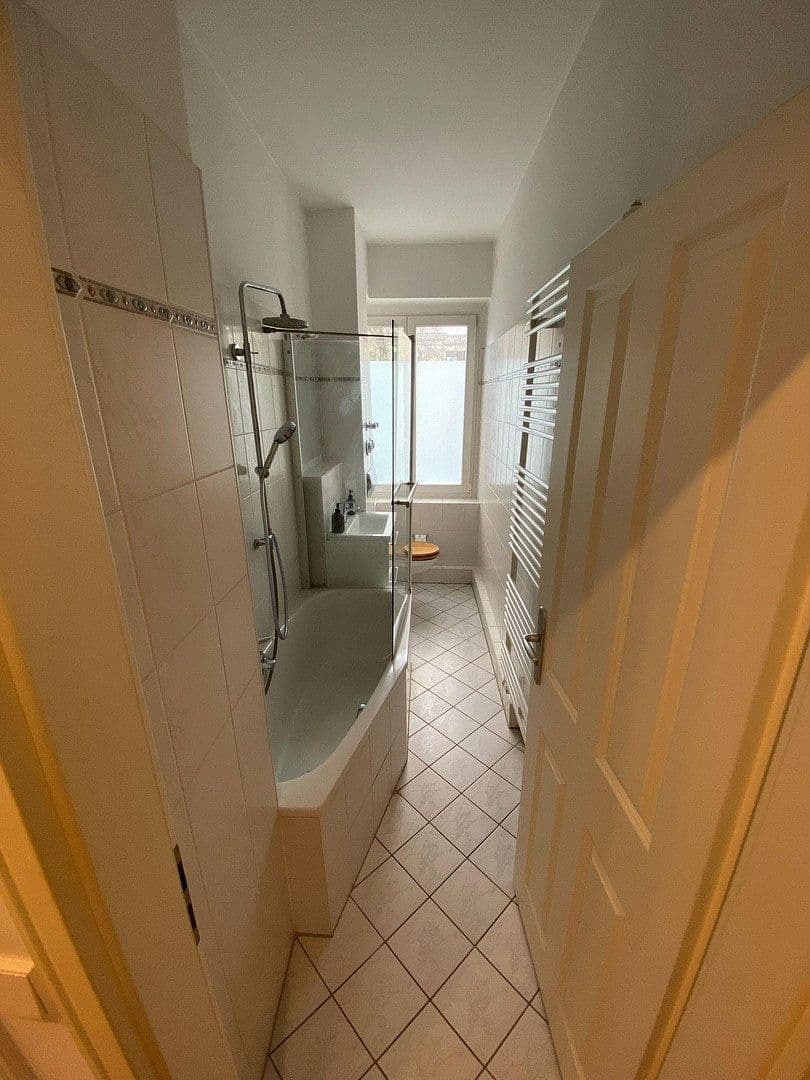 Predaj bytu 2-izbový 57 m², Ostseestraße 41, Berlin, Berlín Predaj bytu 2-izbový 57 m², Ostseestraße 41, Berlin, Berlín