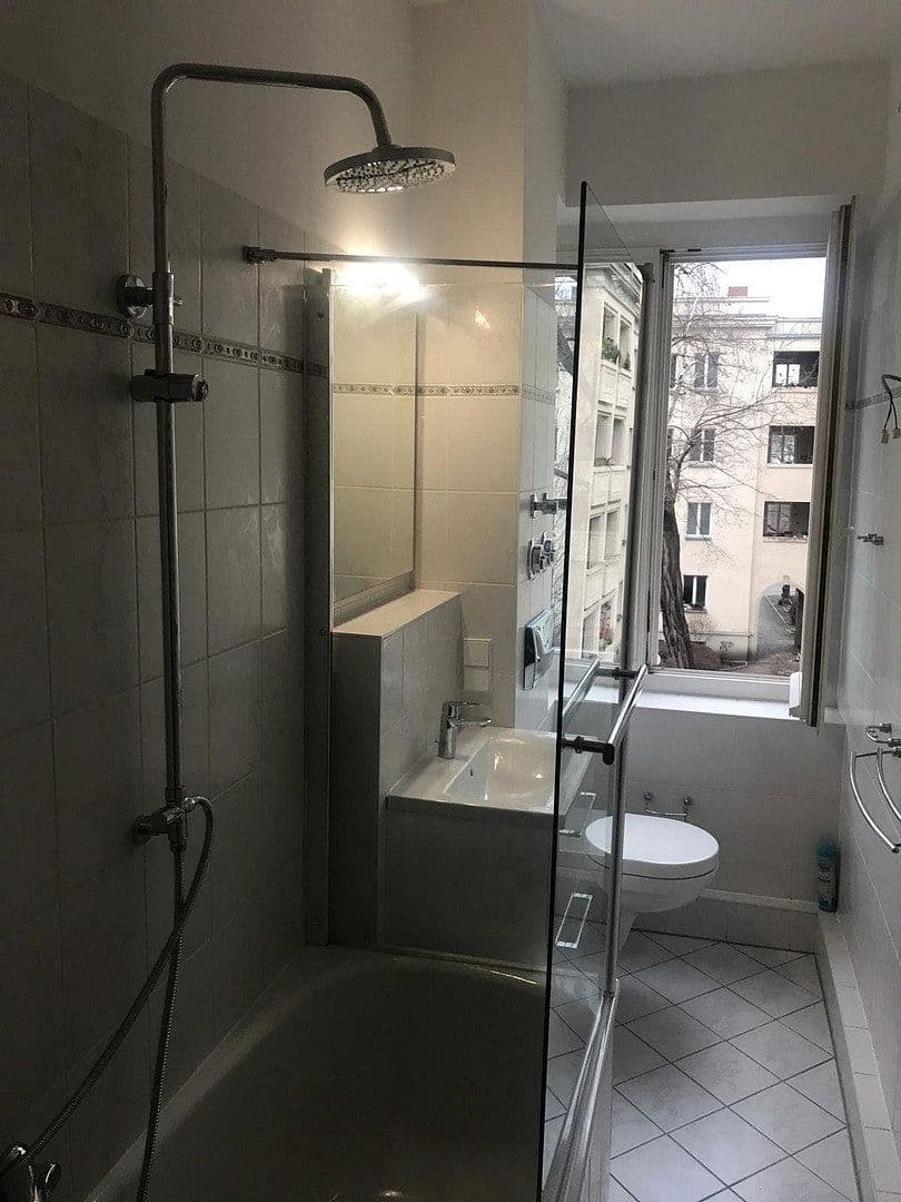 Predaj bytu 2-izbový 57 m², Ostseestraße 41, Berlin, Berlín Predaj bytu 2-izbový 57 m², Ostseestraße 41, Berlin, Berlín