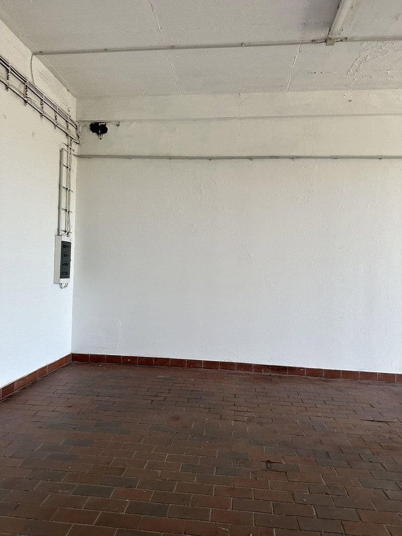 Prenájom nebytového priestoru 120 m², Friedrich Kaiser Strasse 13, Iserlohn, Severné Porýnie - Westfálsko Prenájom nebytového priestoru 120 m², Friedrich Kaiser Strasse 13, Iserlohn, Severné Porýnie - Westfálsko