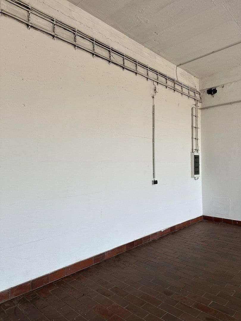 Prenájom nebytového priestoru 120 m², Friedrich Kaiser Strasse 13, Iserlohn, Severné Porýnie - Westfálsko Prenájom nebytového priestoru 120 m², Friedrich Kaiser Strasse 13, Iserlohn, Severné Porýnie - Westfálsko
