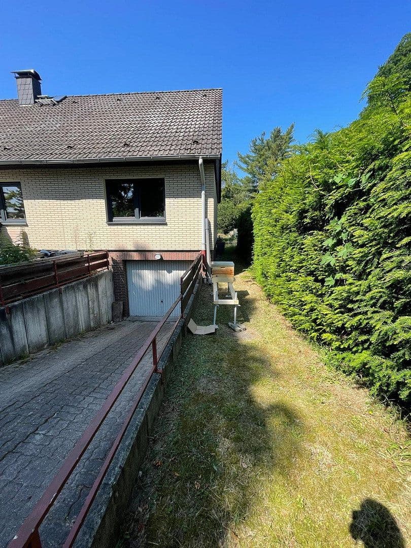 Prenájom bytu 3-izbový 95 m², Berlin Reinickendorf, Berlín Prenájom bytu 3-izbový 95 m², Berlin Reinickendorf, Berlín