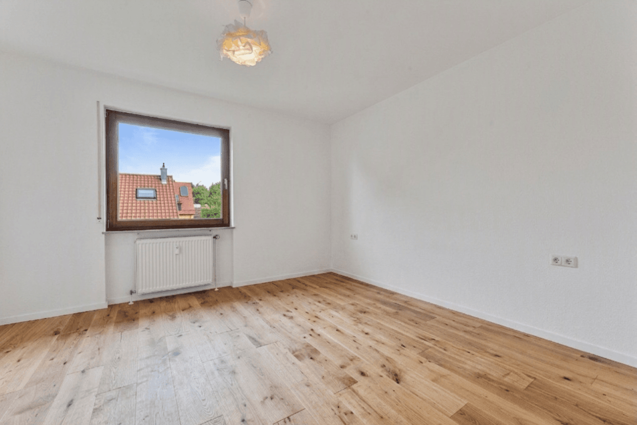 Predaj bytu 3-izbový 85 m², Leonberg, Bádensko-Wurttembersko Predaj bytu 3-izbový 85 m², Leonberg, Bádensko-Wurttembersko