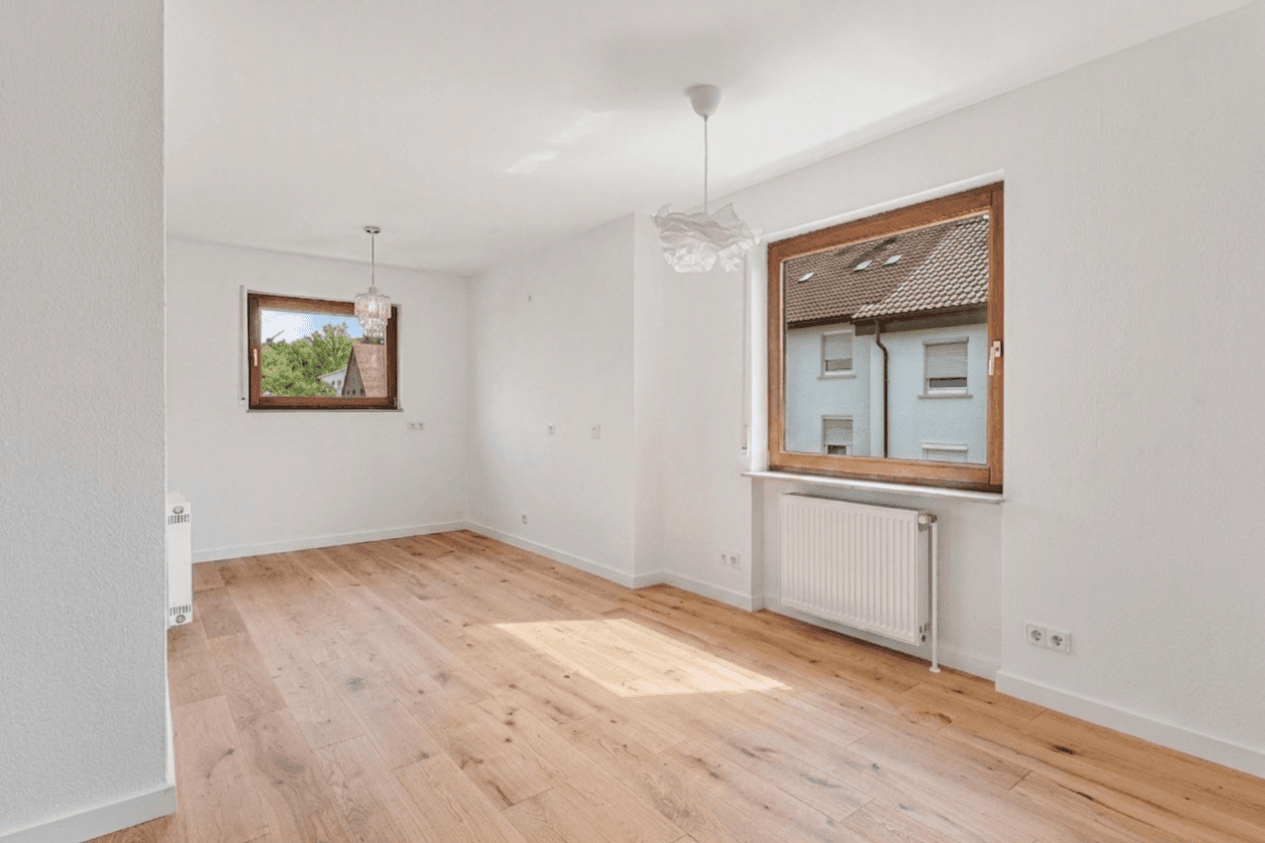 Predaj bytu 3-izbový 85 m², Leonberg, Bádensko-Wurttembersko Predaj bytu 3-izbový 85 m², Leonberg, Bádensko-Wurttembersko