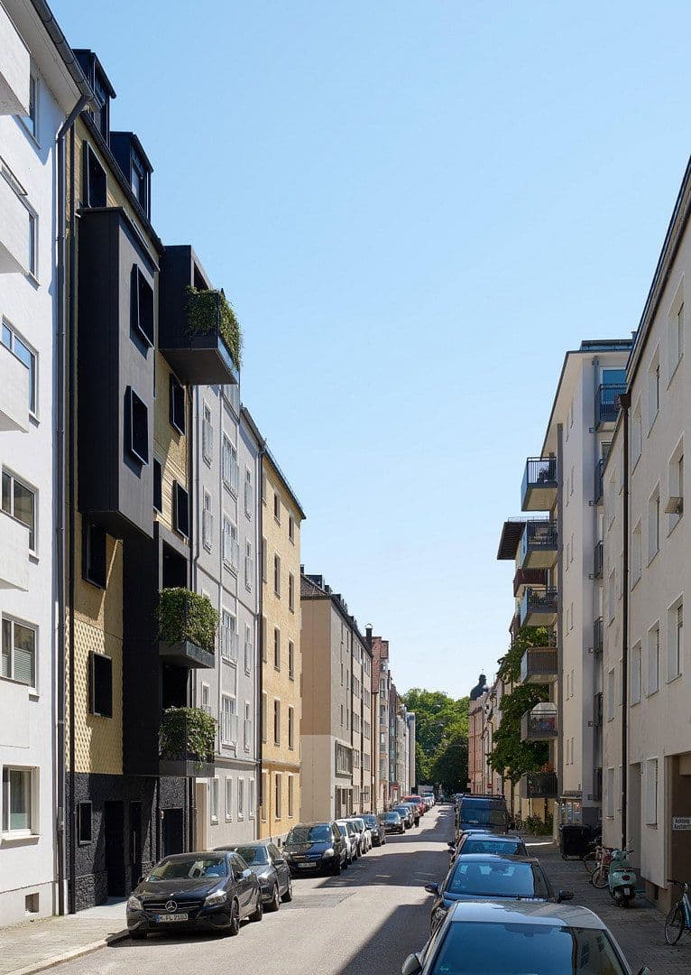 Prenájom bytu 4-izbový 144 m², Lerchenfeldstraße 28, München, Bavorsko Prenájom bytu 4-izbový 144 m², Lerchenfeldstraße 28, München, Bavorsko