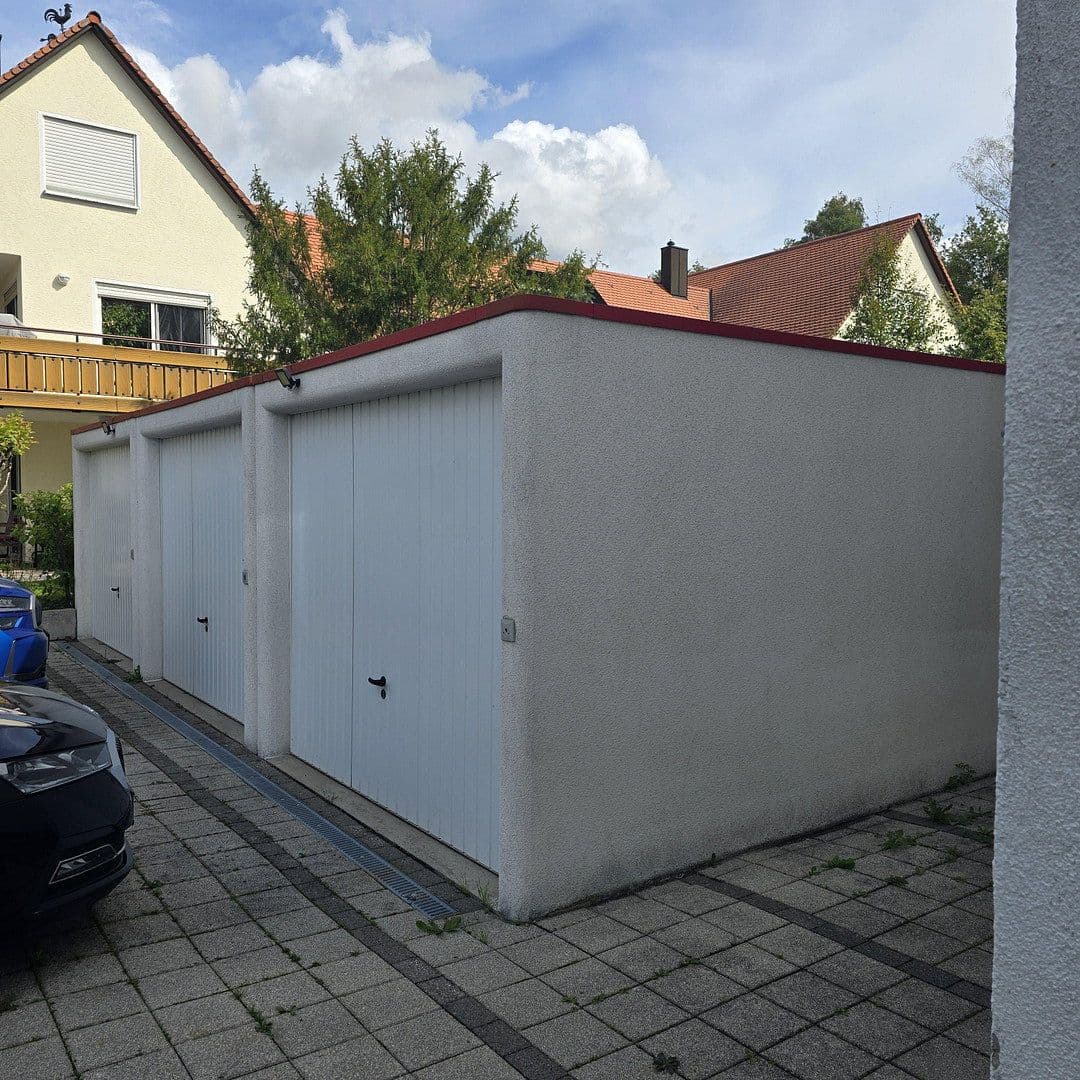 Predaj domu 125 m², pozemok 672 m², Erlangen, Bavorsko Predaj domu 125 m², pozemok 672 m², Erlangen, Bavorsko