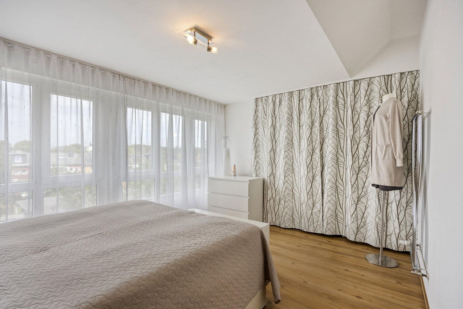 Predaj domu 126 m², pozemok 345 m², Essen, Severné Porýnie - Westfálsko Predaj domu 126 m², pozemok 345 m², Essen, Severné Porýnie - Westfálsko