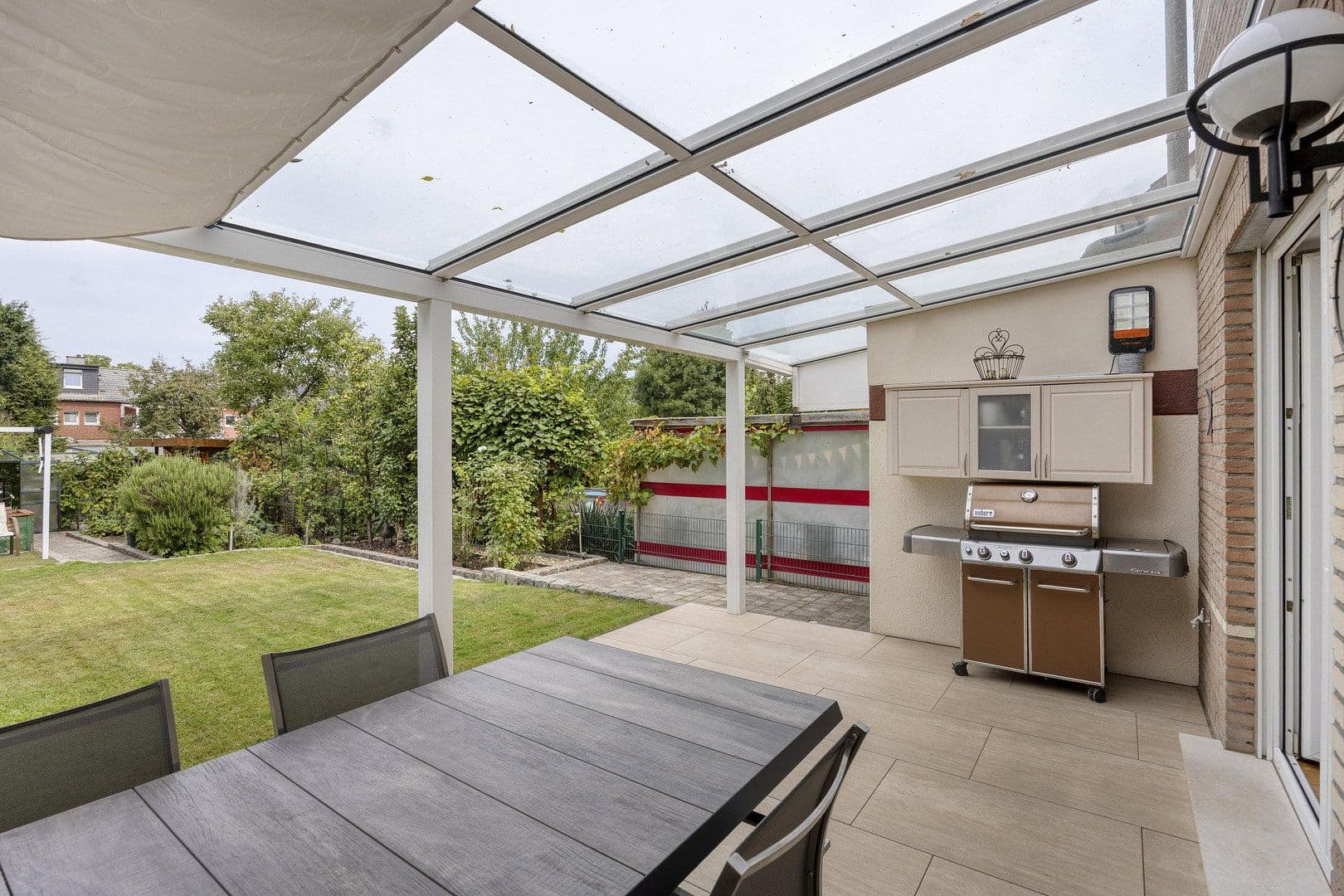 Predaj domu 126 m², pozemok 345 m², Essen, Severné Porýnie - Westfálsko Predaj domu 126 m², pozemok 345 m², Essen, Severné Porýnie - Westfálsko