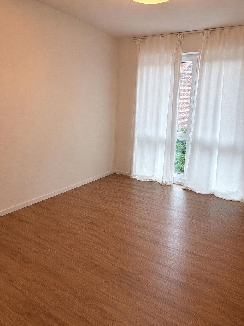 Prenájom domu 130 m², pozemok 320 m², Lippstadt, Severné Porýnie - Westfálsko Prenájom domu 130 m², pozemok 320 m², Lippstadt, Severné Porýnie - Westfálsko