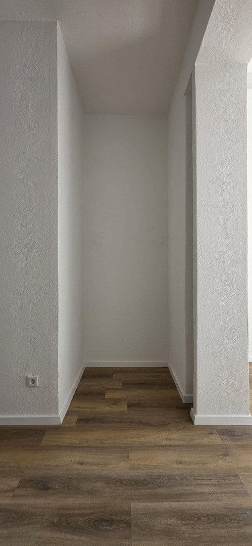 Prenájom bytu 1-izbový 28 m², Krefeld, Severné Porýnie - Westfálsko Prenájom bytu 1-izbový 28 m², Krefeld, Severné Porýnie - Westfálsko