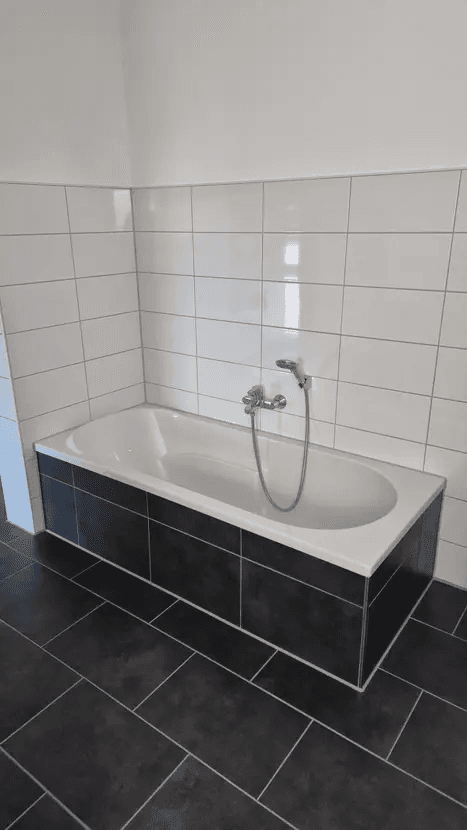 Predaj domu 155 m², pozemok 441 m², Hügelsheim, Bádensko-Wurttembersko Predaj domu 155 m², pozemok 441 m², Hügelsheim, Bádensko-Wurttembersko
