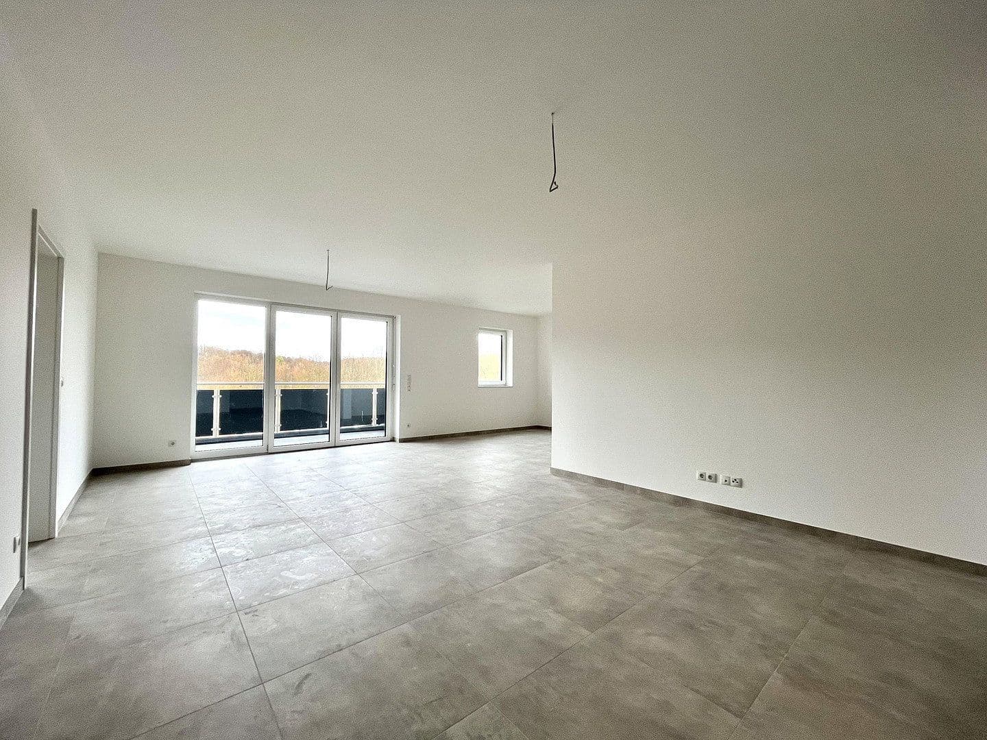 Prenájom bytu 4-izbový 126 m², Georges-Girard-Ring 7, Mechernich, Severné Porýnie - Westfálsko Prenájom bytu 4-izbový 126 m², Georges-Girard-Ring 7, Mechernich, Severné Porýnie - Westfálsko