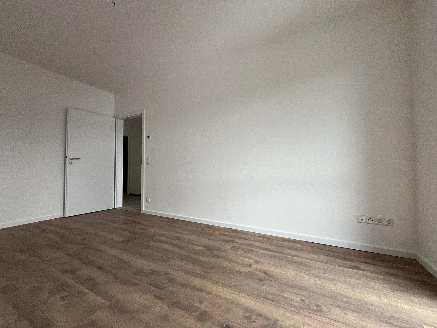 Prenájom bytu 4-izbový 126 m², Georges-Girard-Ring 7, Mechernich, Severné Porýnie - Westfálsko Prenájom bytu 4-izbový 126 m², Georges-Girard-Ring 7, Mechernich, Severné Porýnie - Westfálsko