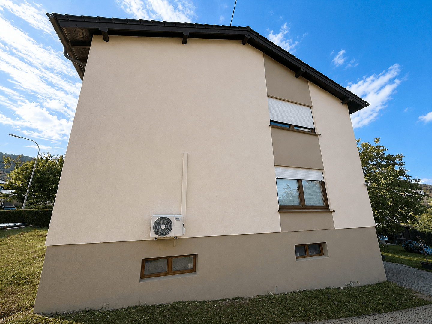 Predaj domu 196 m², pozemok 1.382 m², Oberthal, Sársko Predaj domu 196 m², pozemok 1.382 m², Oberthal, Sársko