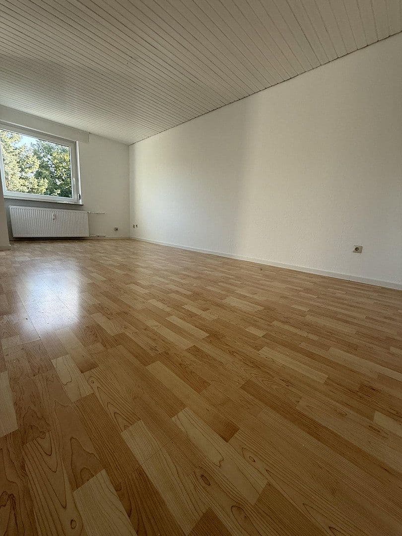 Prenájom bytu 3-izbový 71 m², Bovenden, Dolné Sasko Prenájom bytu 3-izbový 71 m², Bovenden, Dolné Sasko