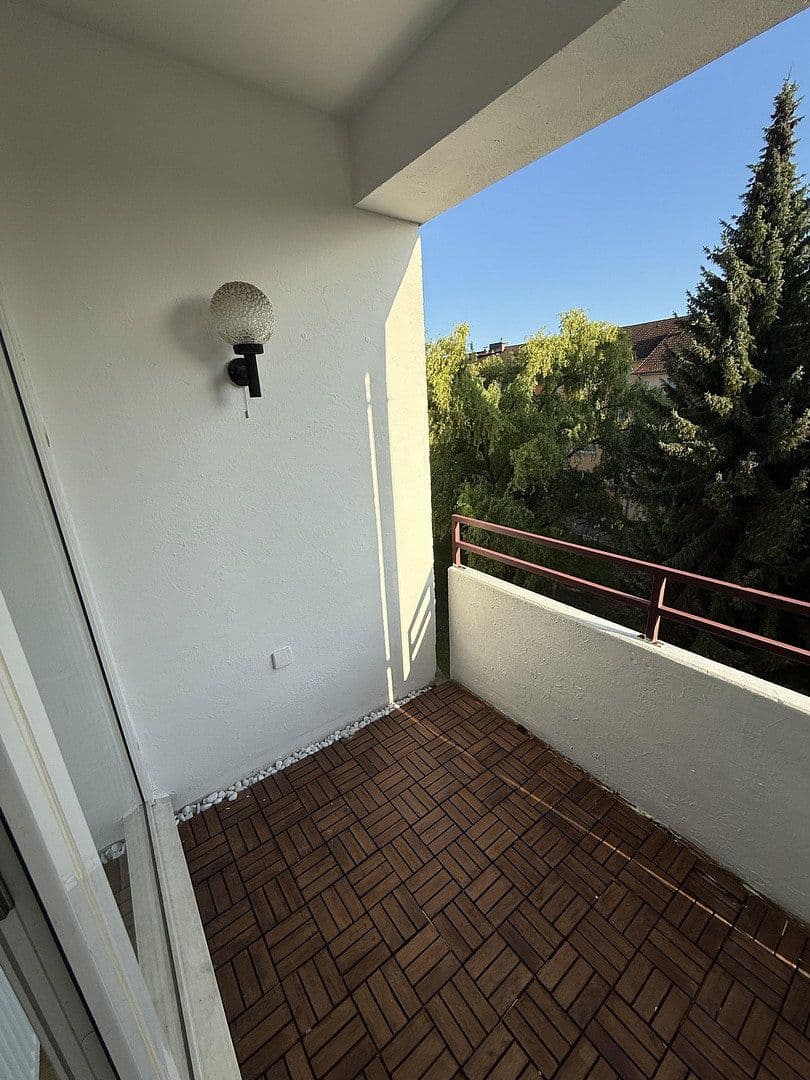 Prenájom bytu 3-izbový 71 m², Bovenden, Dolné Sasko Prenájom bytu 3-izbový 71 m², Bovenden, Dolné Sasko