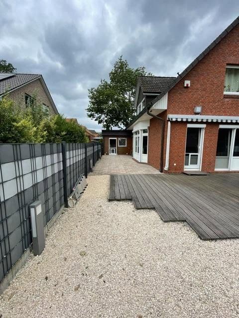 Predaj bytu 3-izbový 130 m², Ziegeleistrasse 9, Winsen (Luhe), Dolné Sasko Predaj bytu 3-izbový 130 m², Ziegeleistrasse 9, Winsen (Luhe), Dolné Sasko