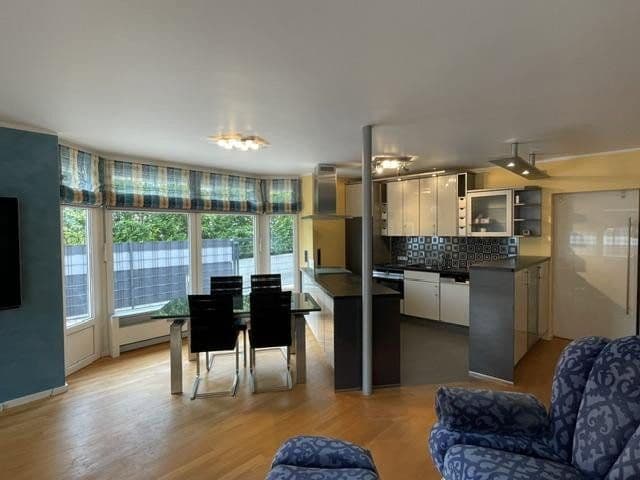 Predaj bytu 3-izbový 130 m², Ziegeleistrasse 9, Winsen (Luhe), Dolné Sasko Predaj bytu 3-izbový 130 m², Ziegeleistrasse 9, Winsen (Luhe), Dolné Sasko