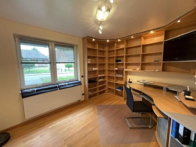 Predaj bytu 3-izbový 130 m², Ziegeleistrasse 9, Winsen (Luhe), Dolné Sasko Predaj bytu 3-izbový 130 m², Ziegeleistrasse 9, Winsen (Luhe), Dolné Sasko