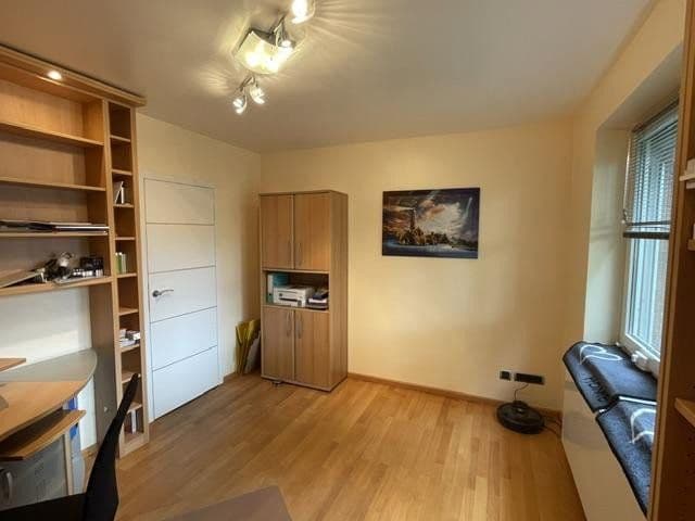 Predaj bytu 3-izbový 130 m², Ziegeleistrasse 9, Winsen (Luhe), Dolné Sasko Predaj bytu 3-izbový 130 m², Ziegeleistrasse 9, Winsen (Luhe), Dolné Sasko
