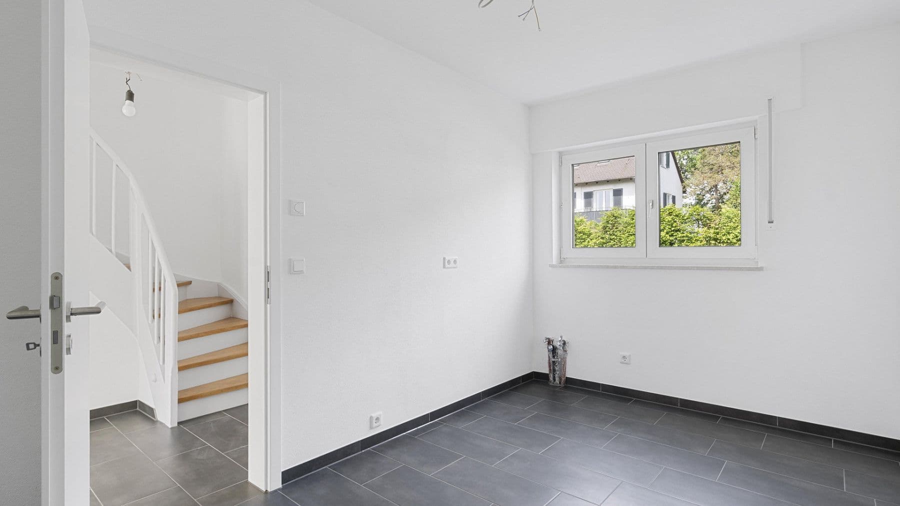 Predaj domu 105 m², pozemok 265 m², Ingolstadt, Bavorsko Predaj domu 105 m², pozemok 265 m², Ingolstadt, Bavorsko