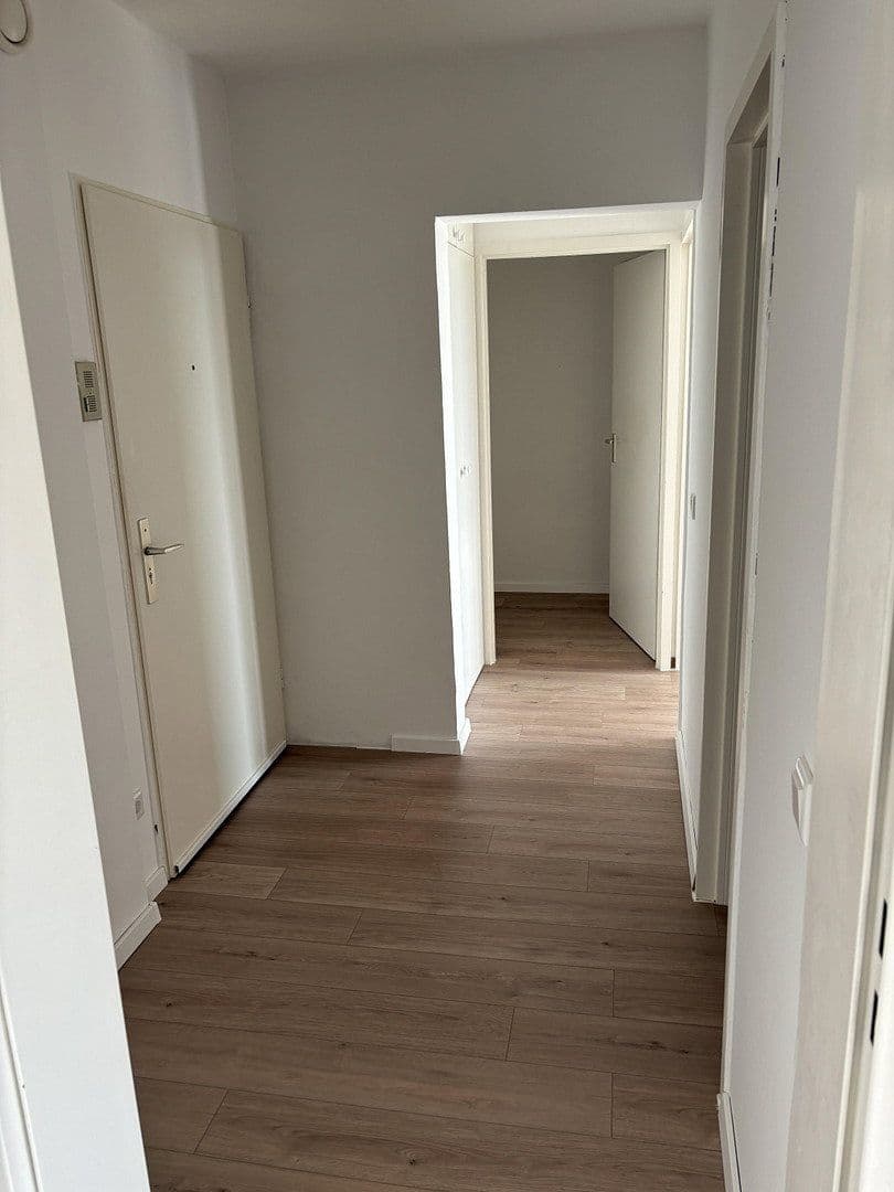 Prenájom bytu 2-izbový 69 m², Otto-Hahn-Straße 1, Bergisch Gladbach, Severné Porýnie - Westfálsko Prenájom bytu 2-izbový 69 m², Otto-Hahn-Straße 1, Bergisch Gladbach, Severné Porýnie - Westfálsko