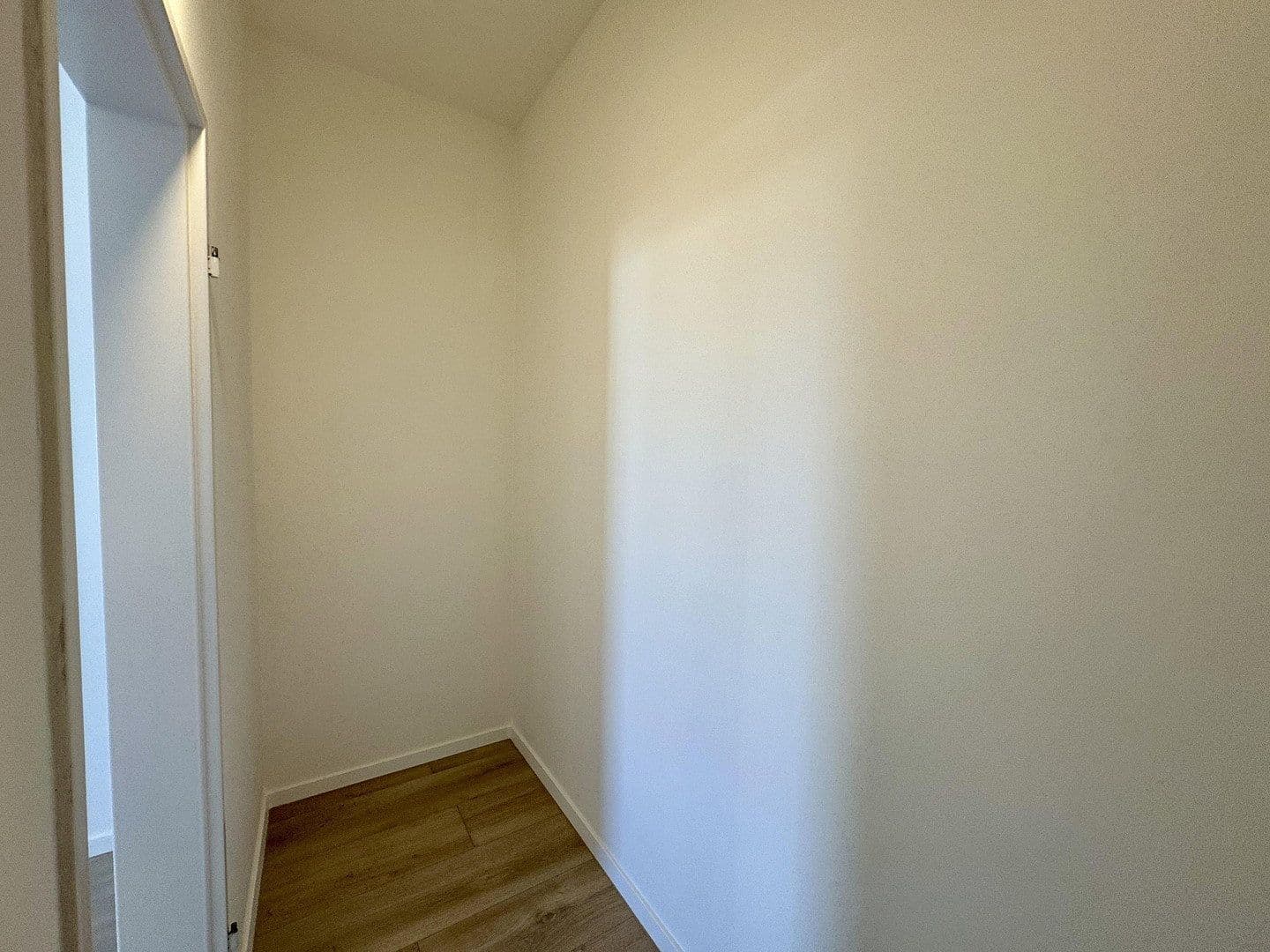Prenájom bytu 2-izbový 79 m², Ruhrstraße 17, Witten, Severné Porýnie - Westfálsko Prenájom bytu 2-izbový 79 m², Ruhrstraße 17, Witten, Severné Porýnie - Westfálsko