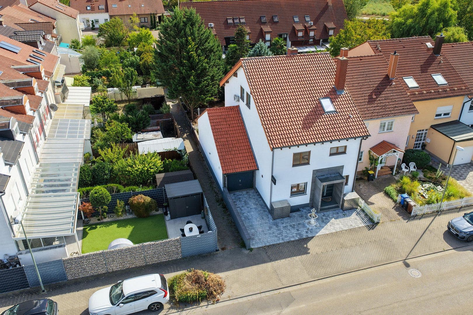 Predaj domu 227 m², pozemok 341 m², Ludwigshafen Maudach, Porýnie-Falcko Predaj domu 227 m², pozemok 341 m², Ludwigshafen Maudach, Porýnie-Falcko