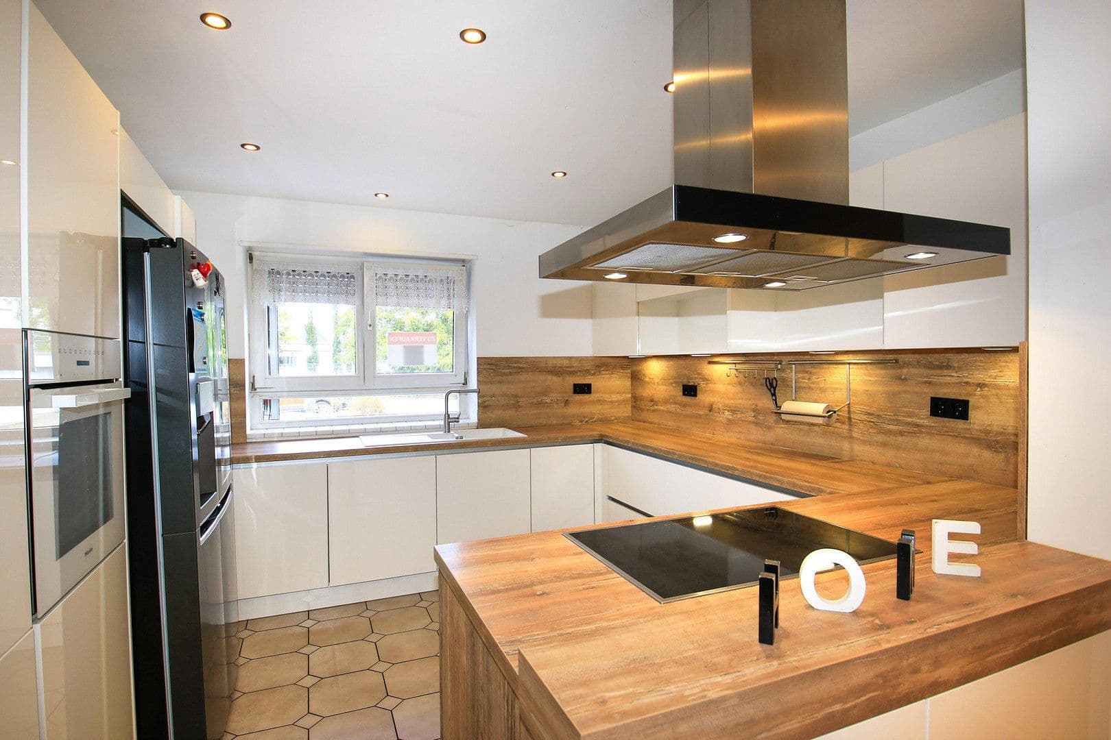 Predaj domu 227 m², pozemok 341 m², Ludwigshafen Maudach, Porýnie-Falcko Predaj domu 227 m², pozemok 341 m², Ludwigshafen Maudach, Porýnie-Falcko