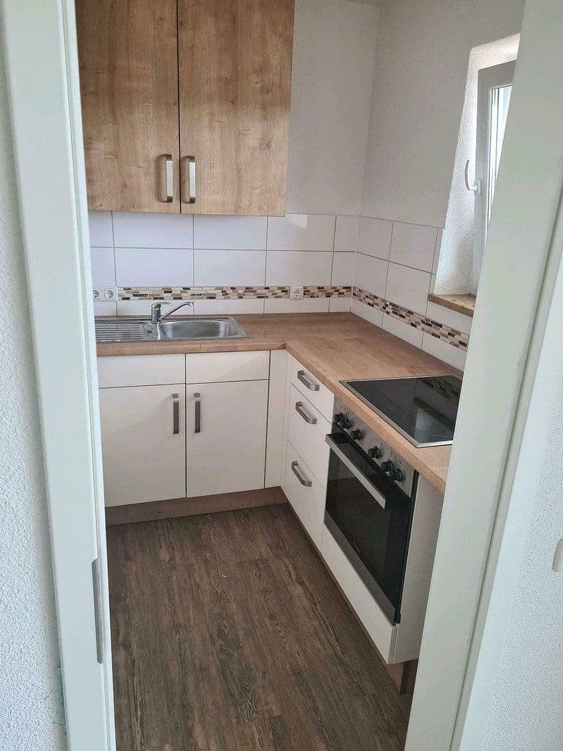 Predaj bytu 1-izbový 48 m², Frankenstraße 1, Rottendorf, Bavorsko Predaj bytu 1-izbový 48 m², Frankenstraße 1, Rottendorf, Bavorsko